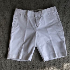 NWOT Banana Republic White Shorts - Sz 8